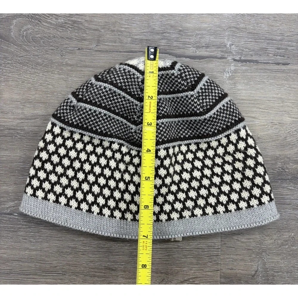Smartwool 100% Merino Wool Beanie Hat Made in Canada Fair Isle Knit SC438